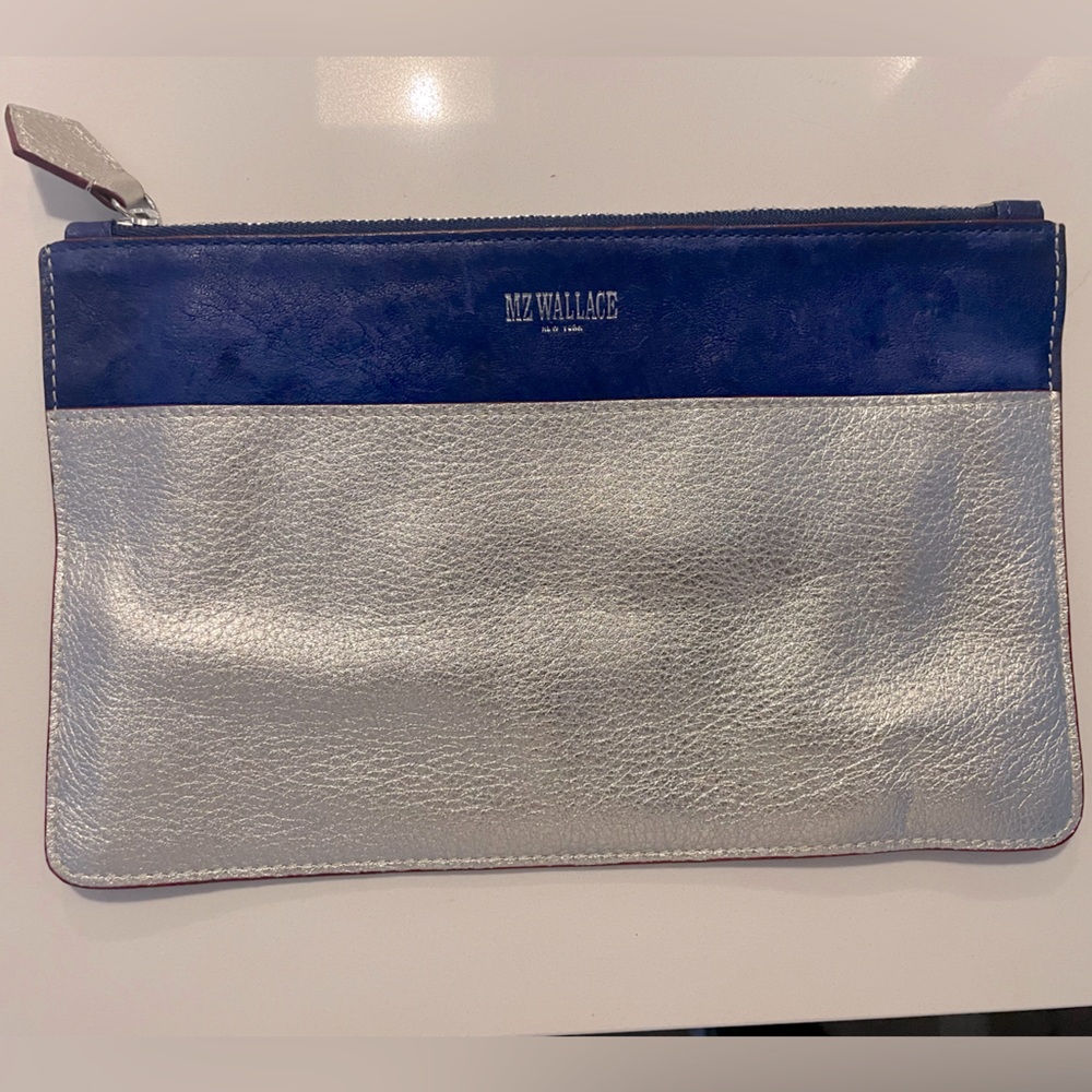 LIKE NEW! MZ Wallace Leather clutch/pouch - great condition